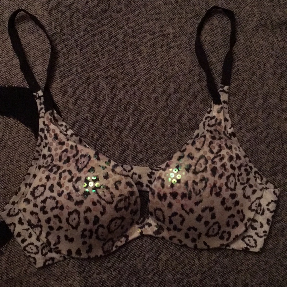 Victoria’s Secret Push-up bra